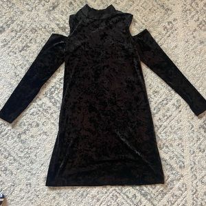Velvet Cold Shoulder Black Mini Dress. Design Lab. Size M
